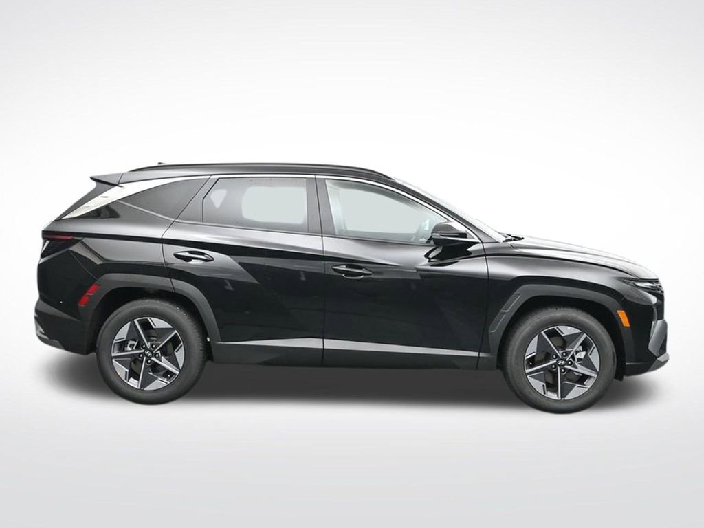 New 2026 Hyundai Tucson SEL FWD image 6