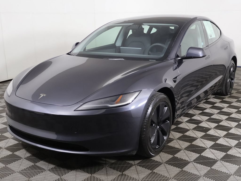 Used 2025 Tesla Model 3 RWD image 11