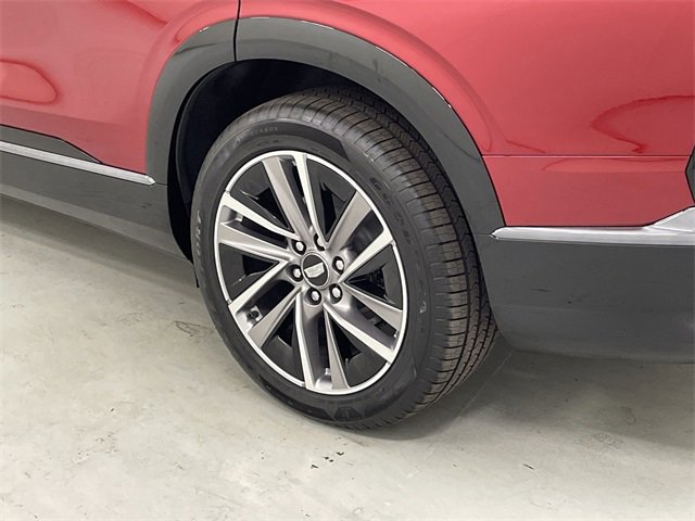 New 2026 Cadillac Vistiq Sport w/ LPO, Floor Liner Package image 17