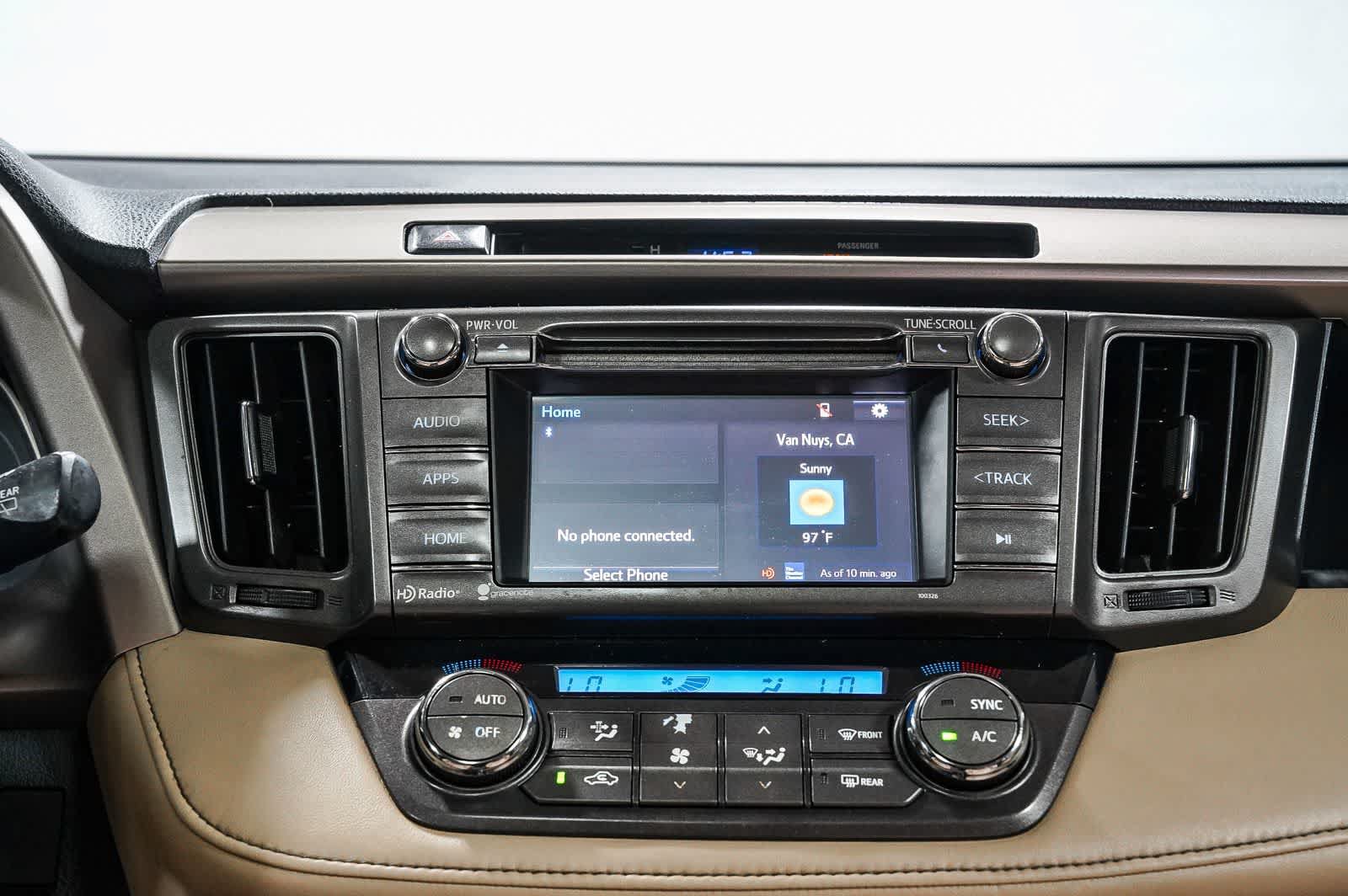 Used 2014 Toyota RAV4 XLE w/ Preferred Accessory Package FWD image 14