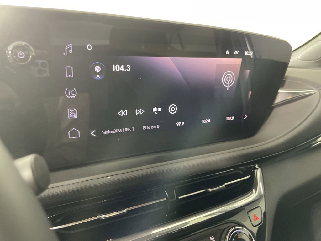 Used 2025 Buick Envista Sport Touring w/ Convenience II Package image 13