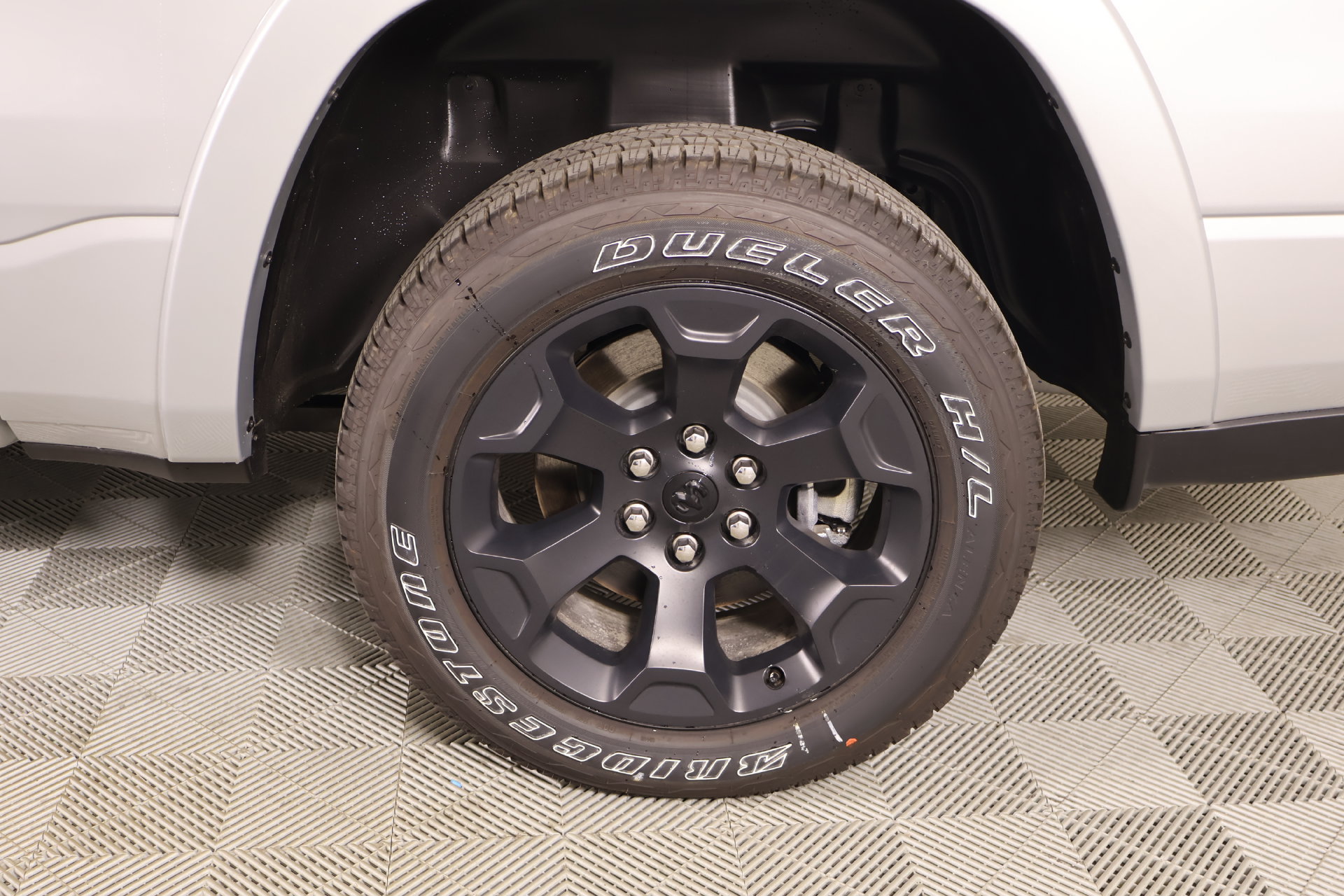 New 2026 RAM 1500 4x4 Crew Cab image 19