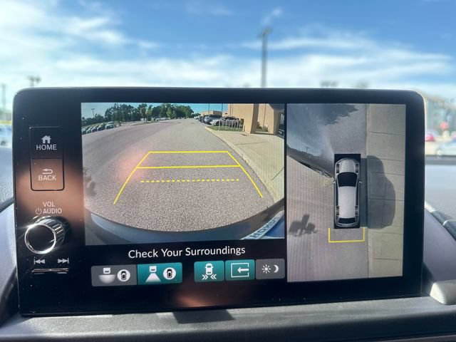 Certified 2023 Honda Pilot Elite image 17