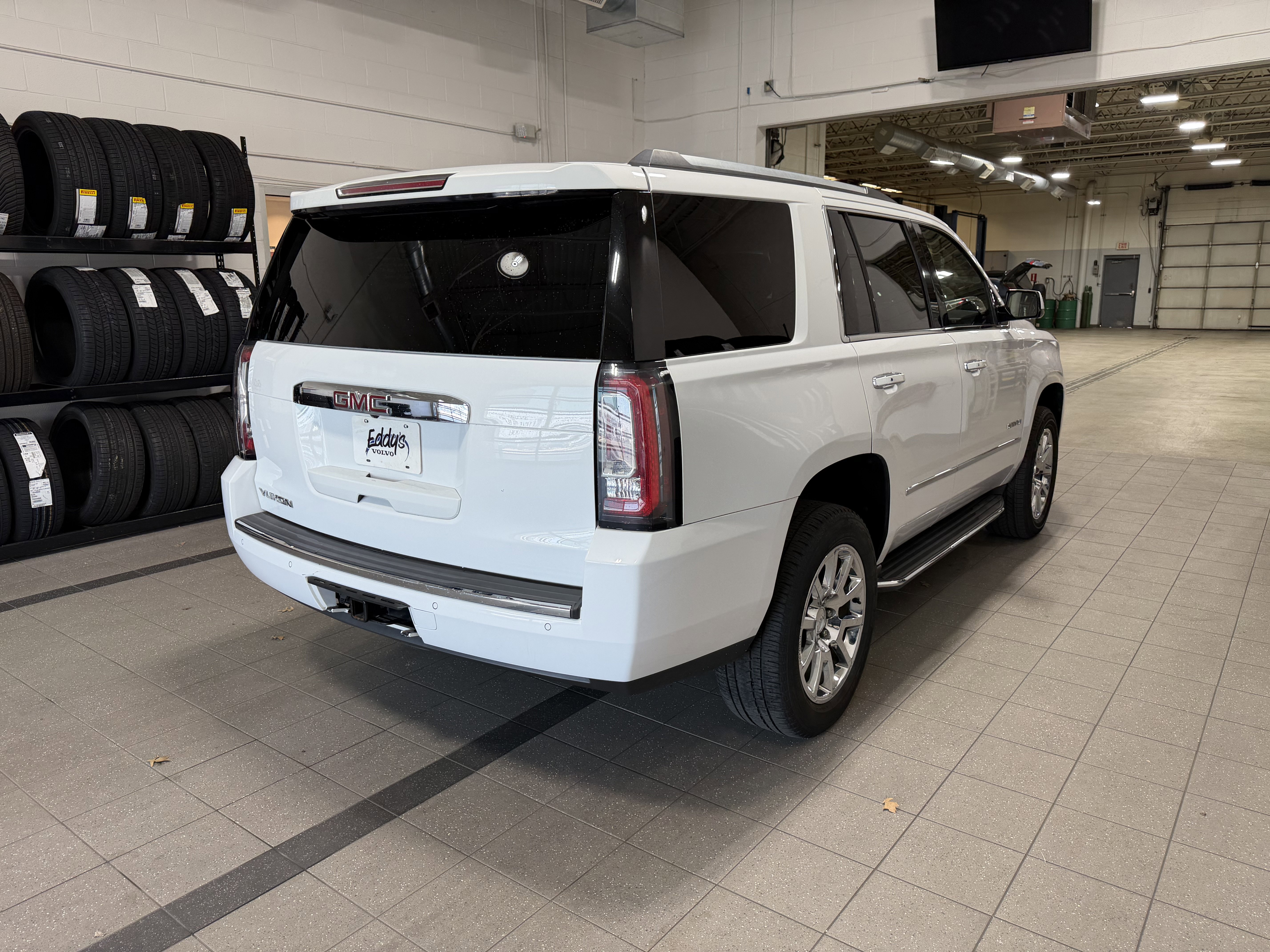 Used 2019 GMC Yukon Denali image 9
