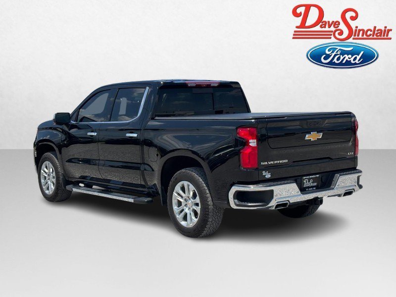 Used 2024 Chevrolet Silverado 1500 LTZ w/ Technology Package AWD/4WD image 9