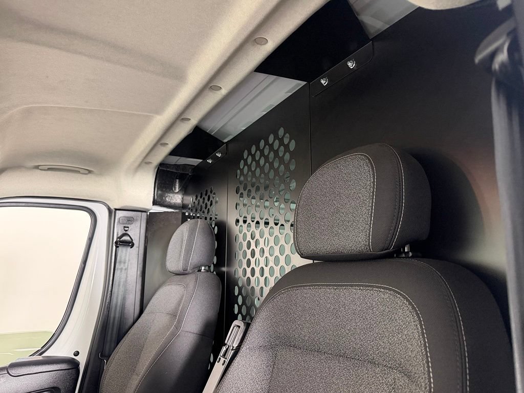 Used 2025 RAM ProMaster 2500 w/ U-Haul Equipment Group FWD image 23
