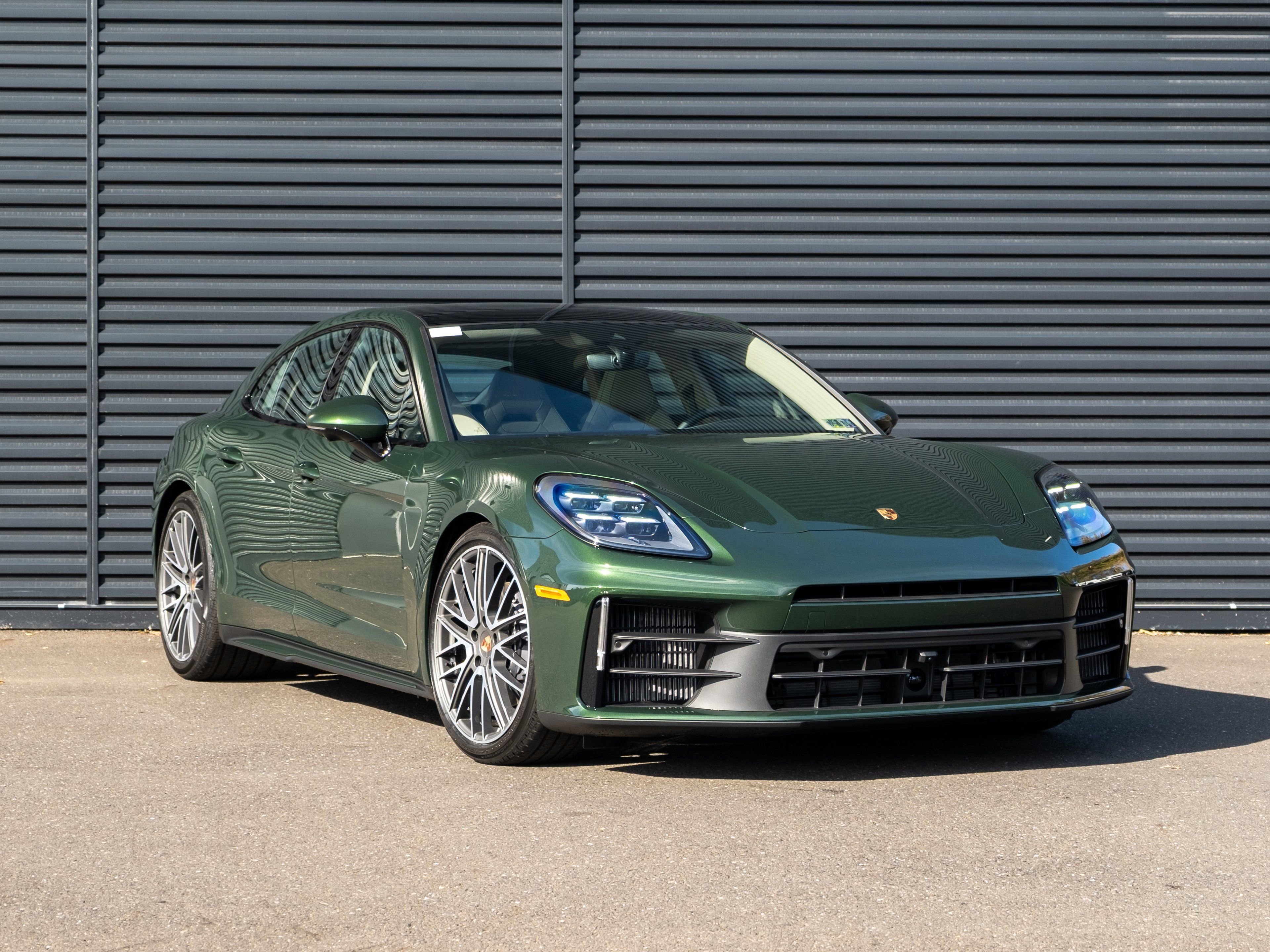 New 2026 Porsche Panamera 4 image 10