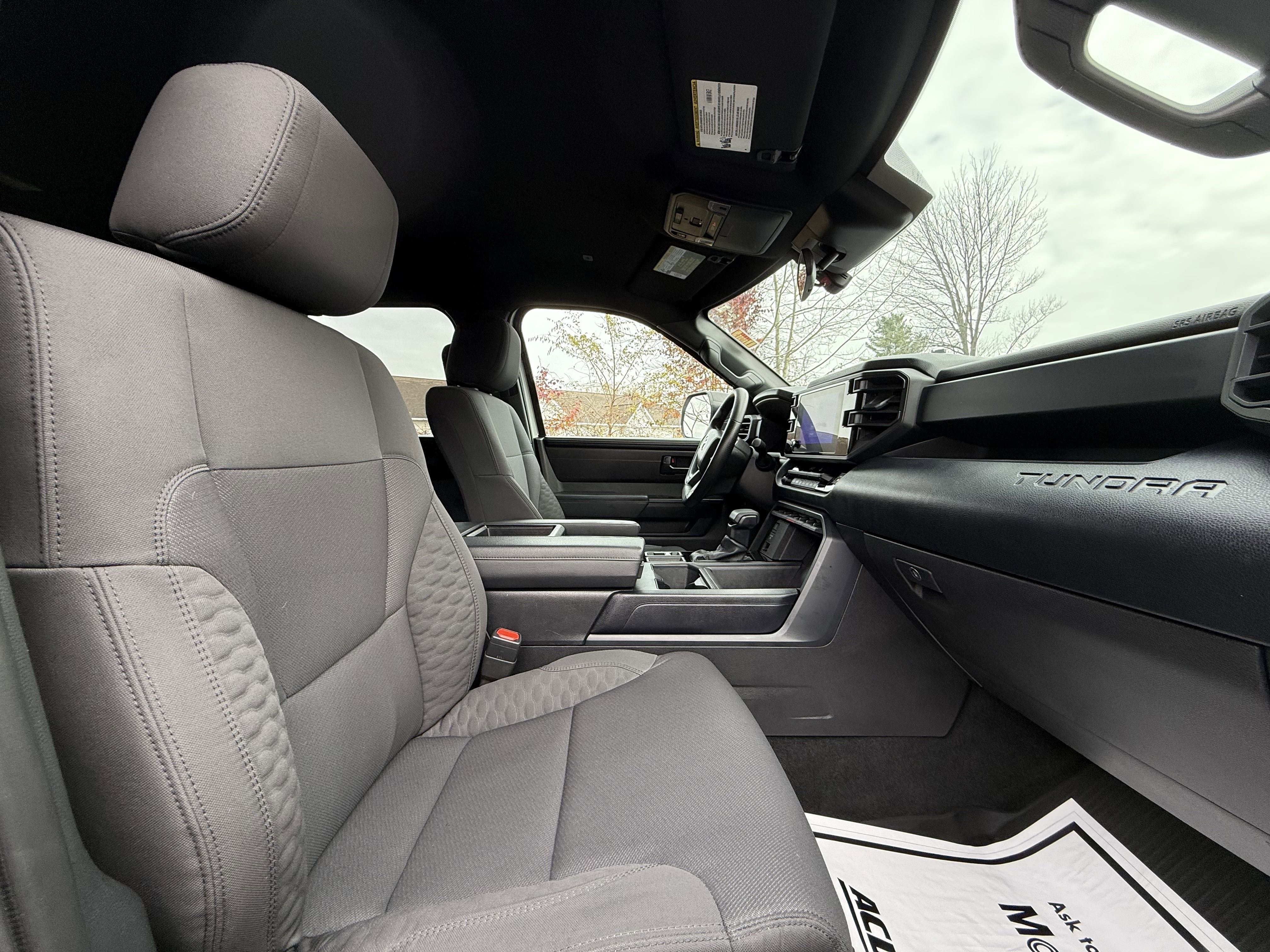 Used 2025 Toyota Tundra SR image 34