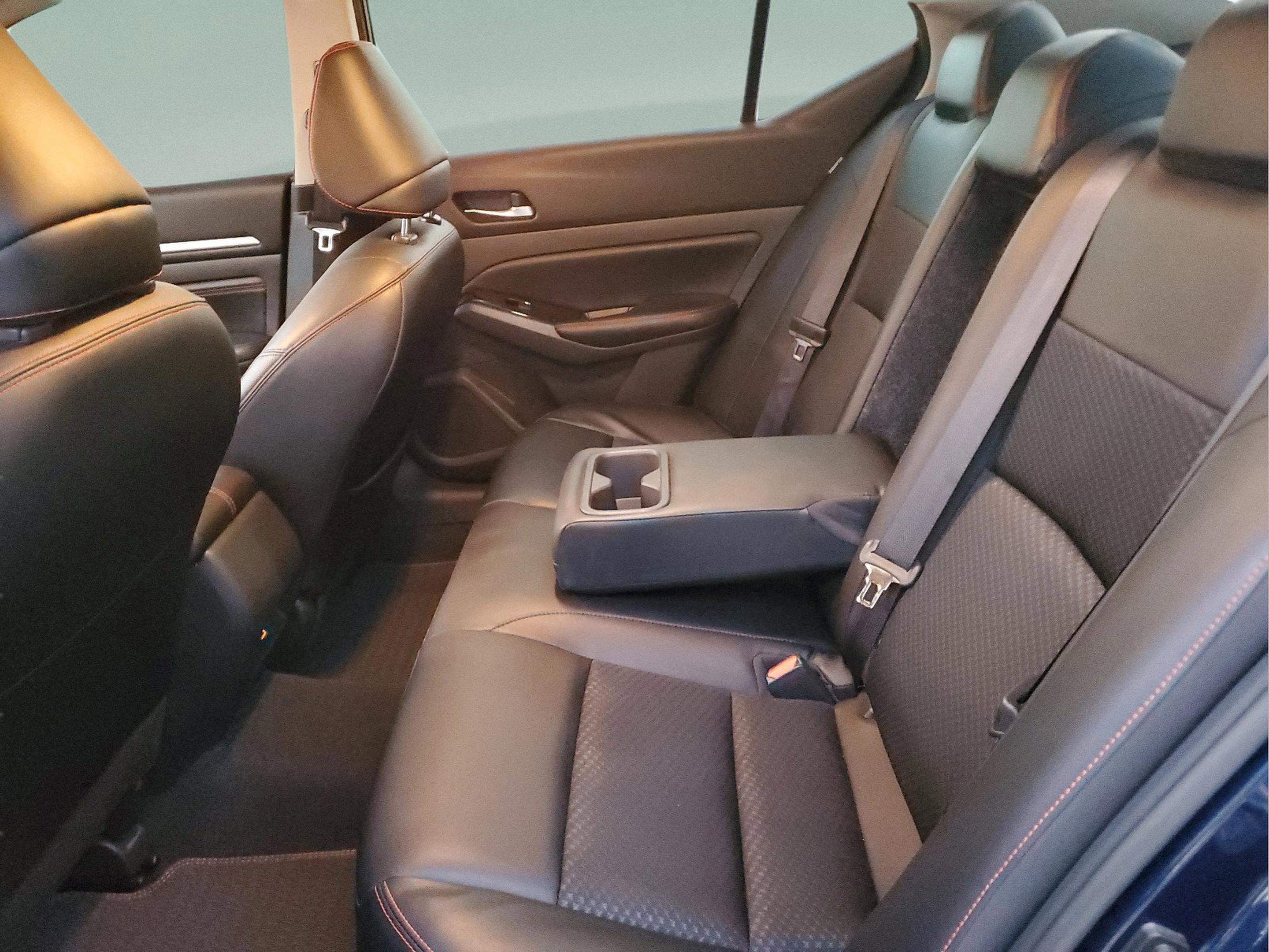 Used 2023 Nissan Altima 2.5 SR image 10