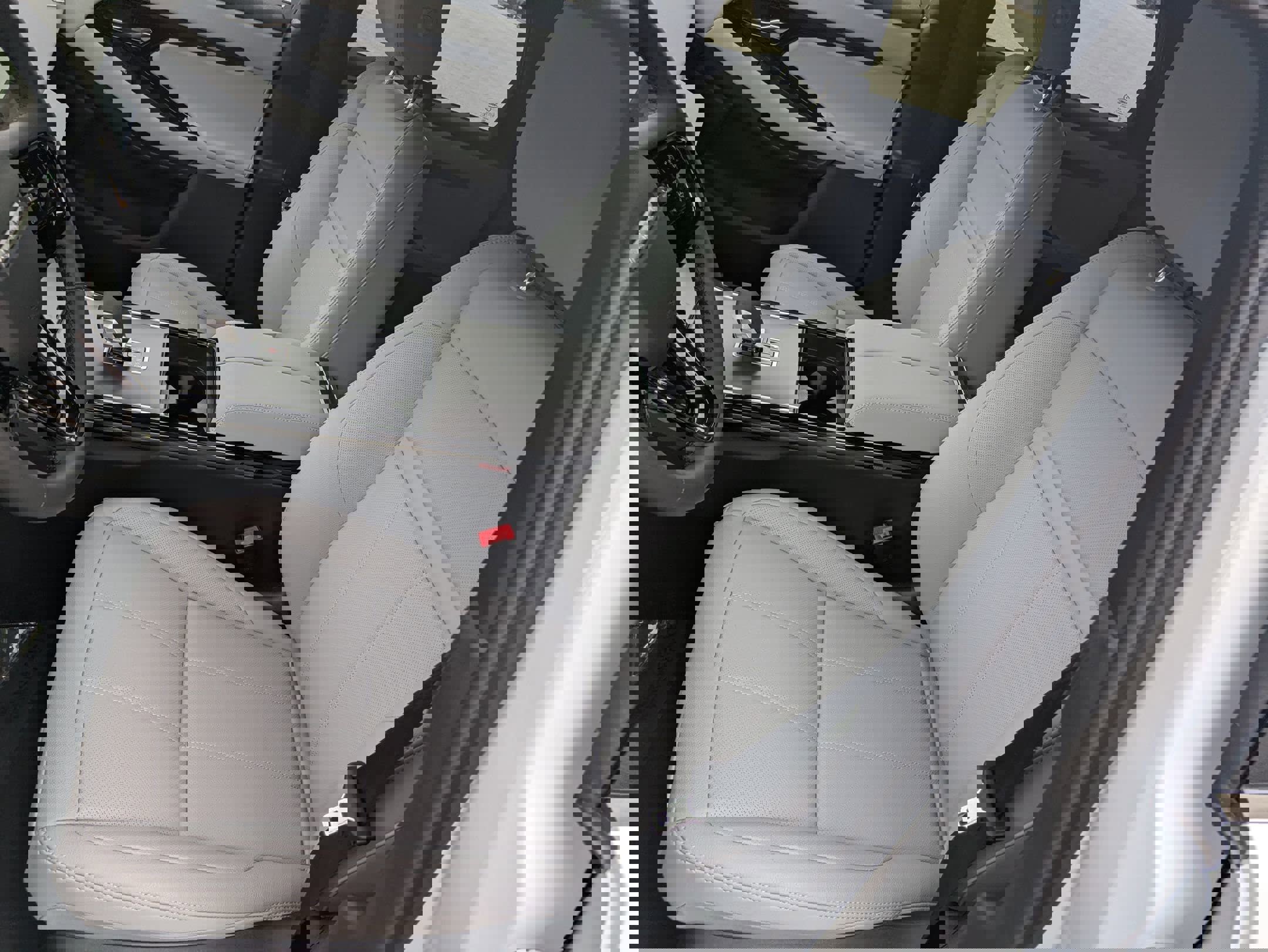 New 2026 Land Rover Range Rover Evoque S image 19