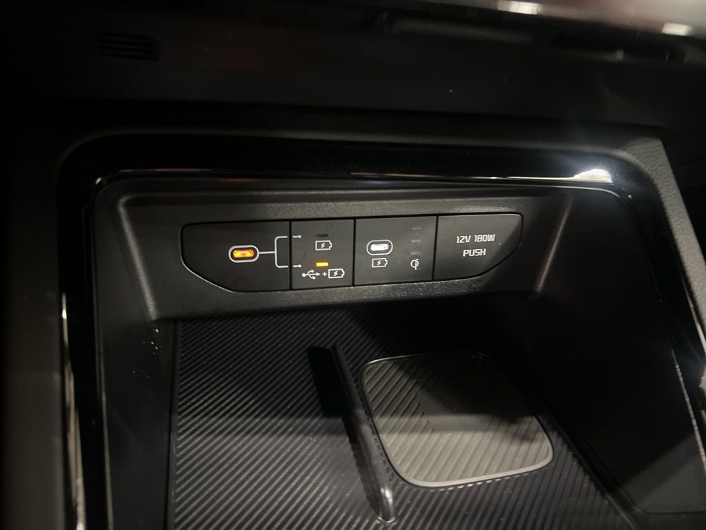 Certified 2025 Kia K5 GT-Line image 54