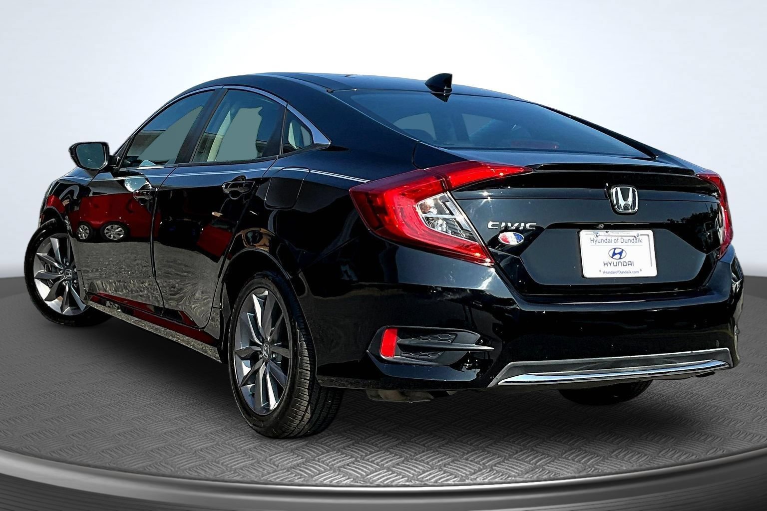 Used 2019 Honda Civic EX-L image 3