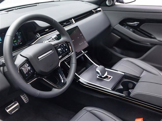 New 2026 Land Rover Range Rover Evoque Hoxton AWD/4WD image 17