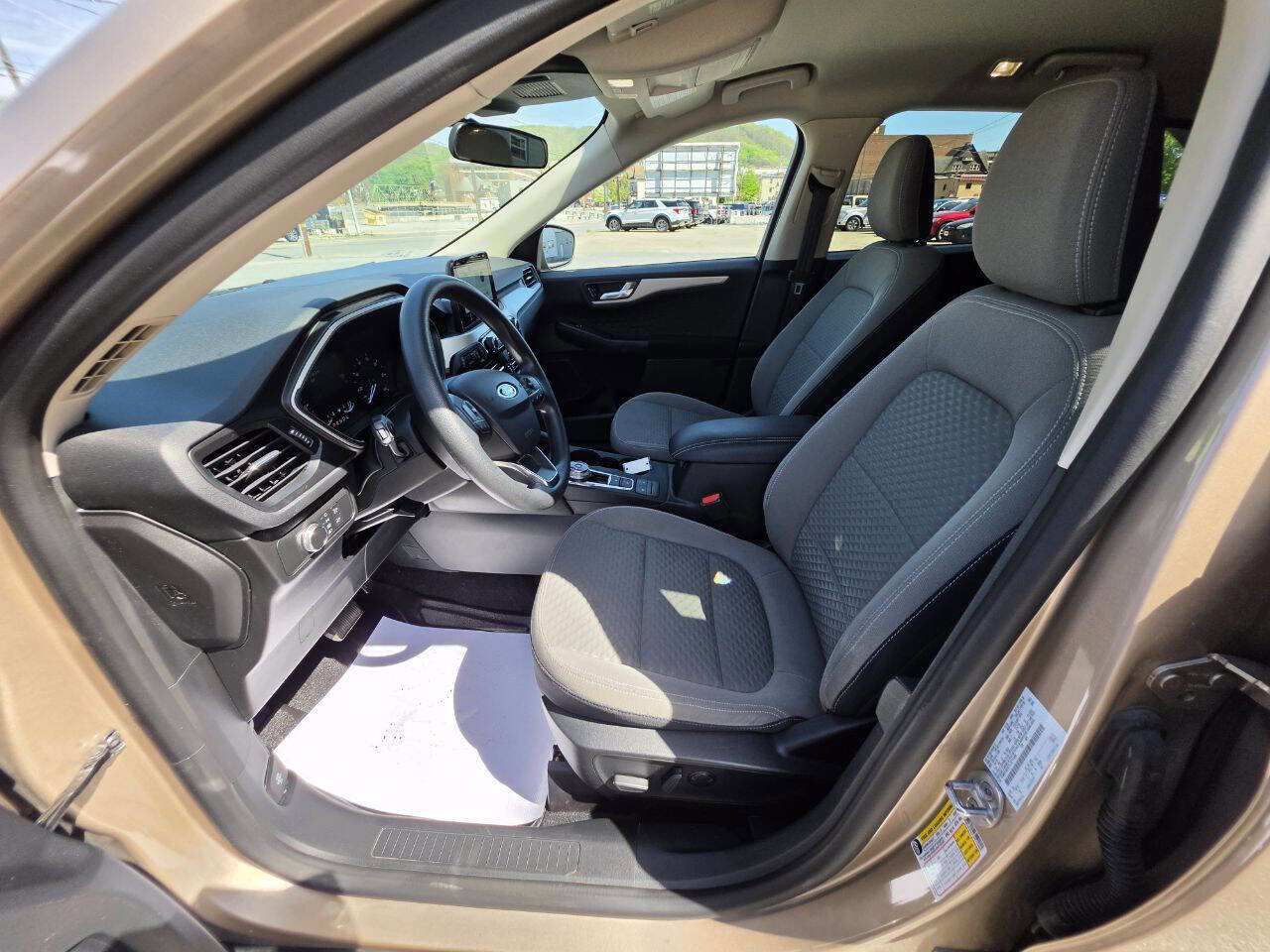 Used 2020 Ford Escape SE AWD/4WD image 15