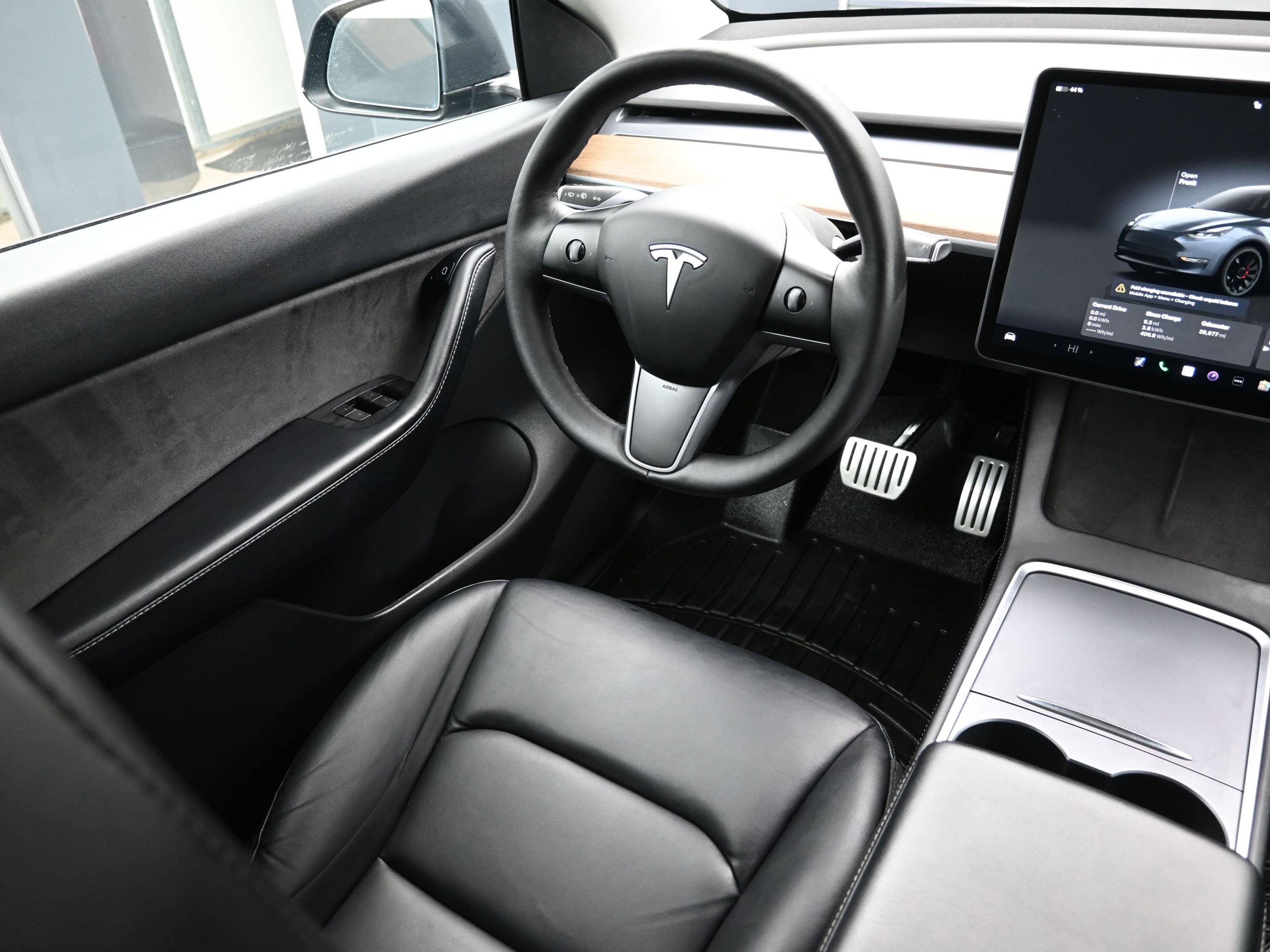 Used 2022 Tesla Model Y Performance image 21