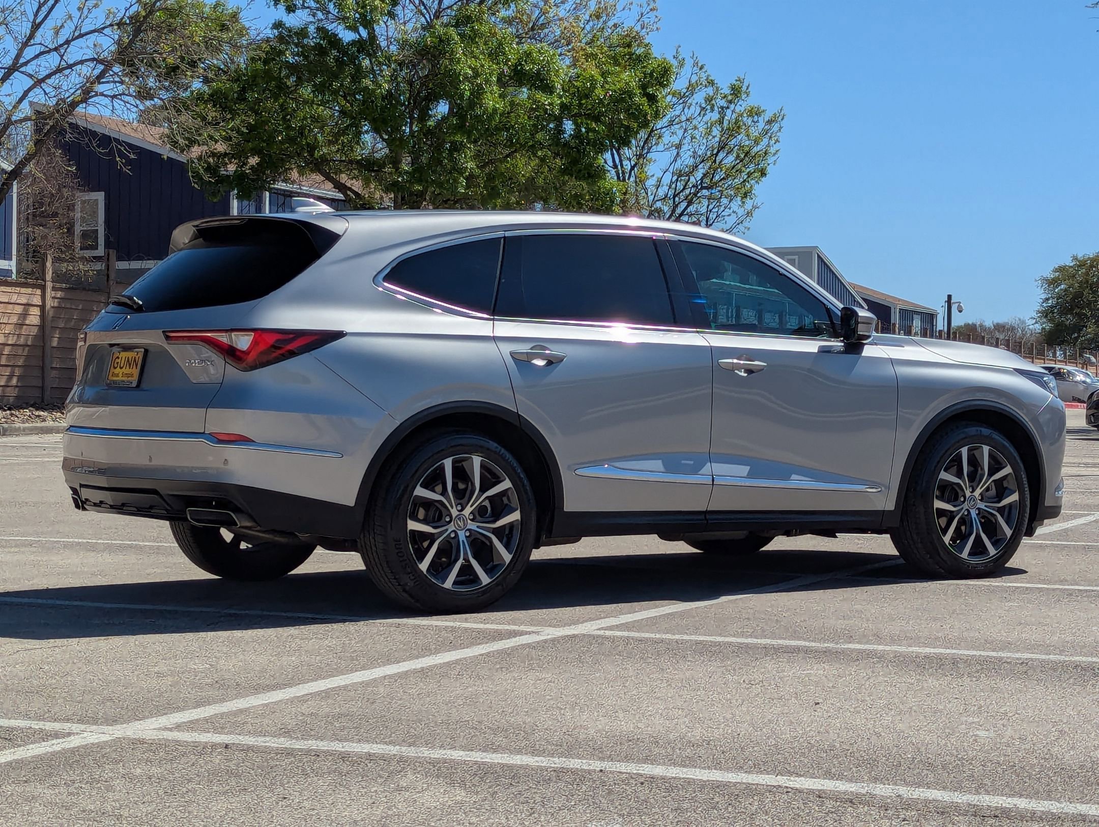 Certified 2022 Acura MDX w/Technology Package image 3