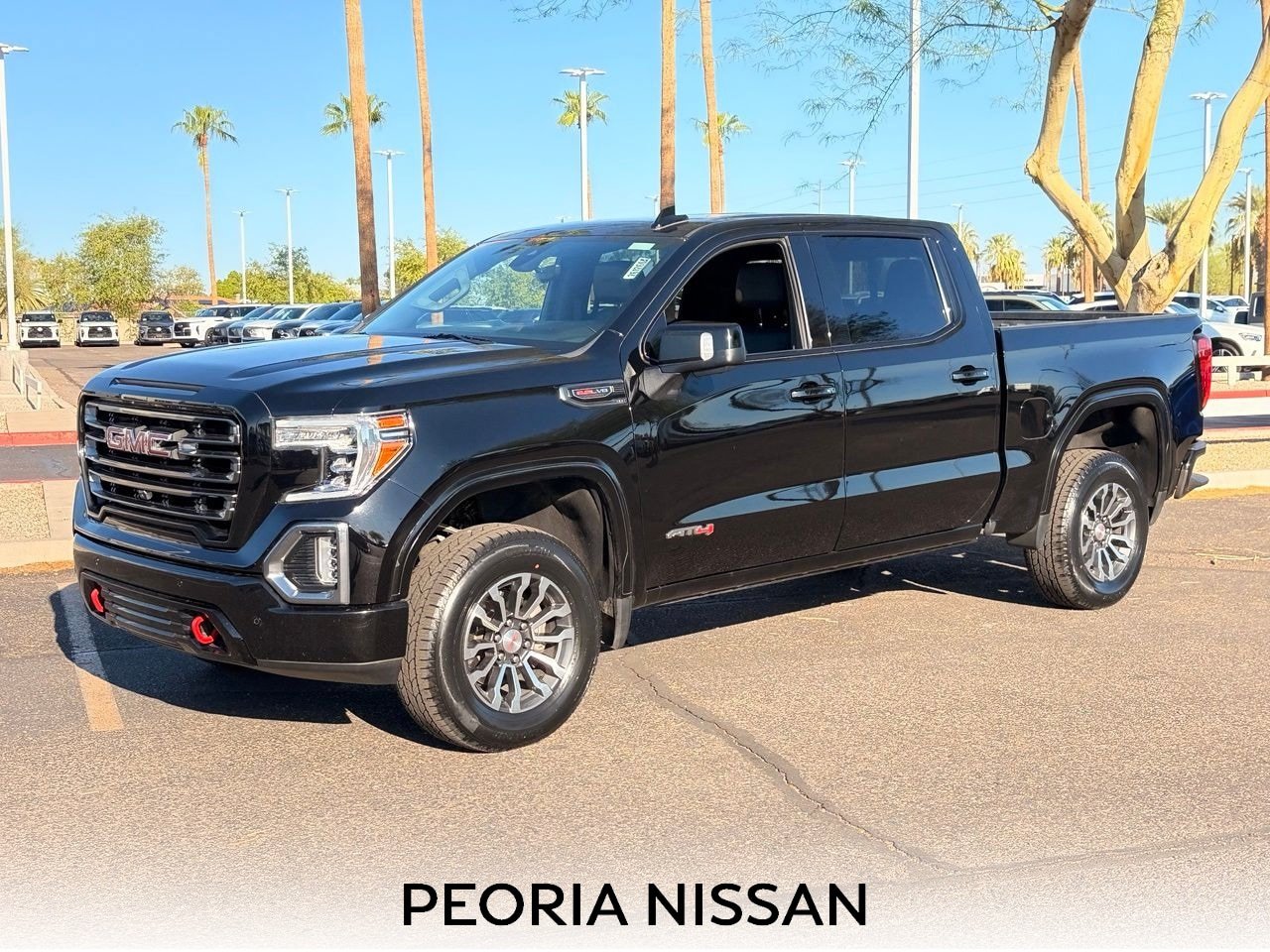 Used 2021 GMC Sierra 1500 AT4 w/ AT4 Value Package AWD/4WD image 1