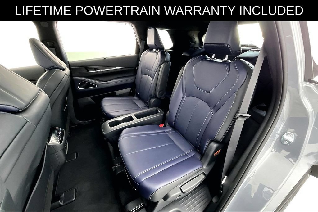 Certified 2026 INFINITI QX60 Sport w/ Dark Cargo Package AWD/4WD image 34