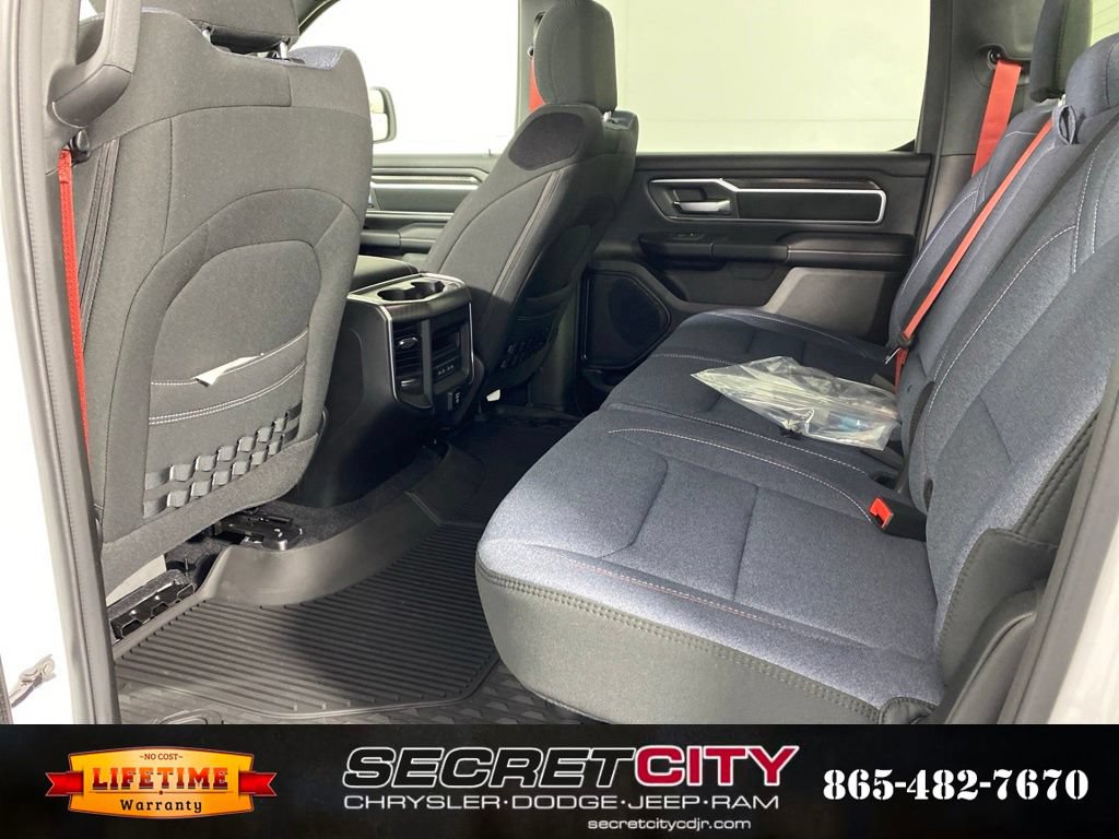 New 2026 RAM 1500 Big Horn AWD/4WD image 30