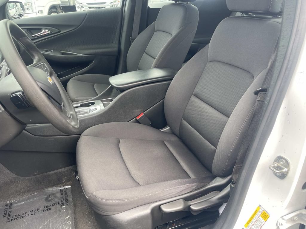 Used 2024 Chevrolet Malibu LS FWD image 23