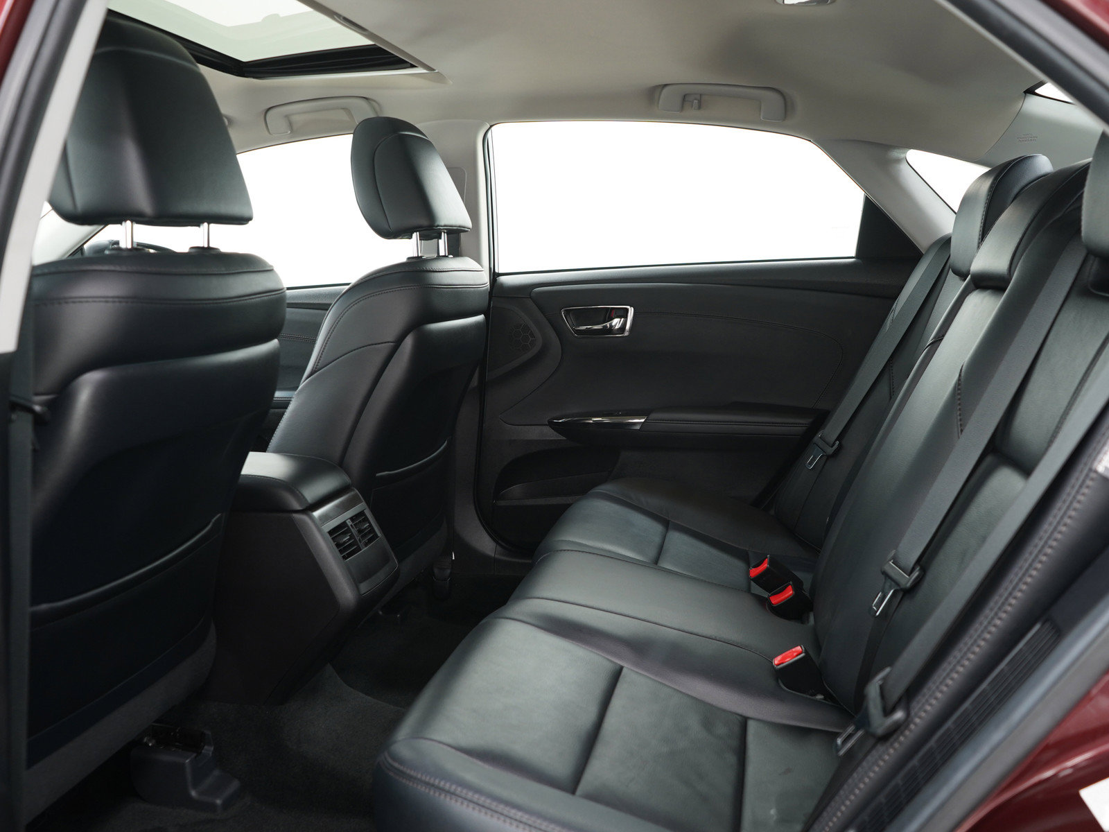 Used 2016 Toyota Avalon XLE Premium FWD image 14