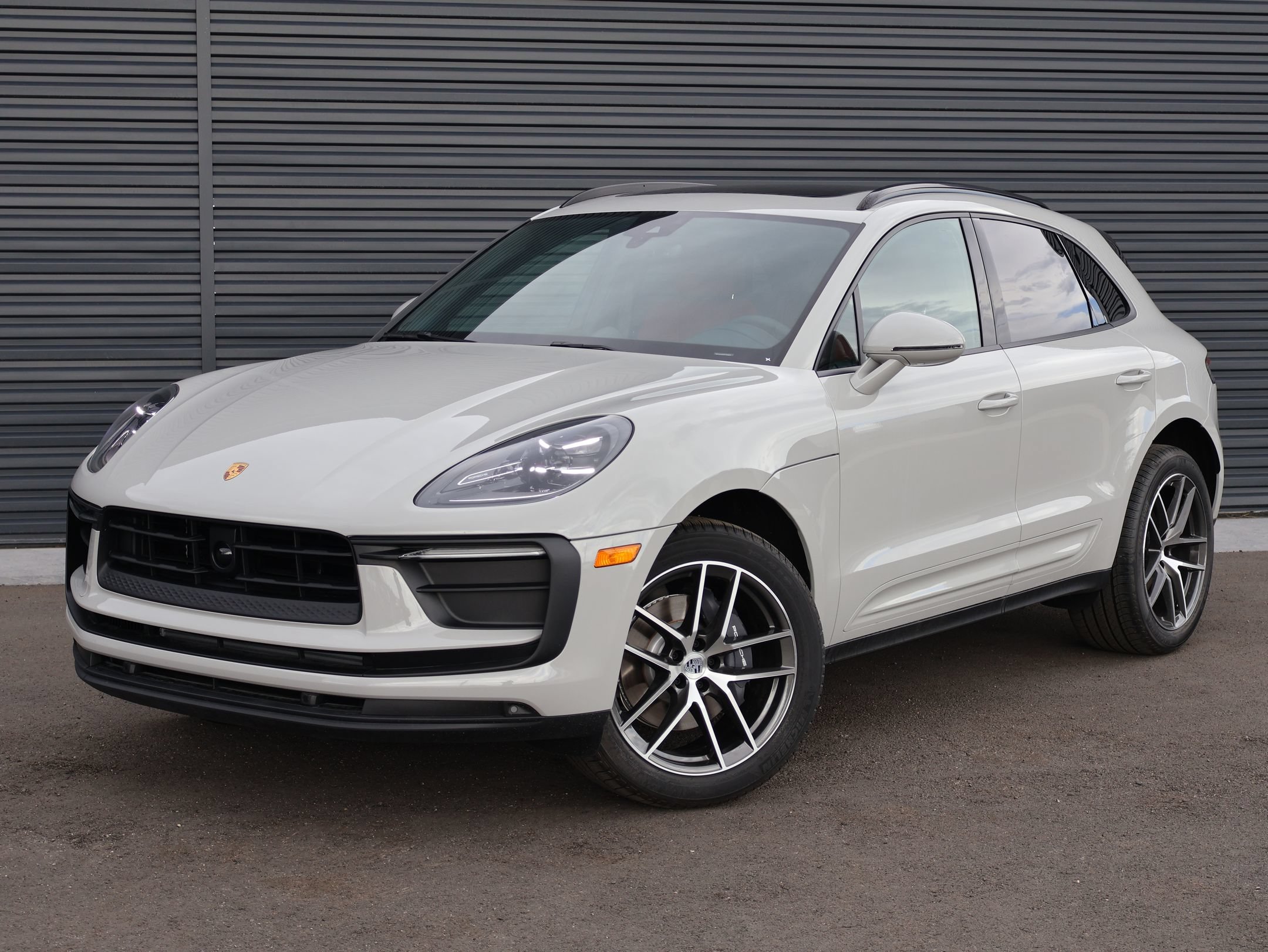 New 2026 Porsche Macan