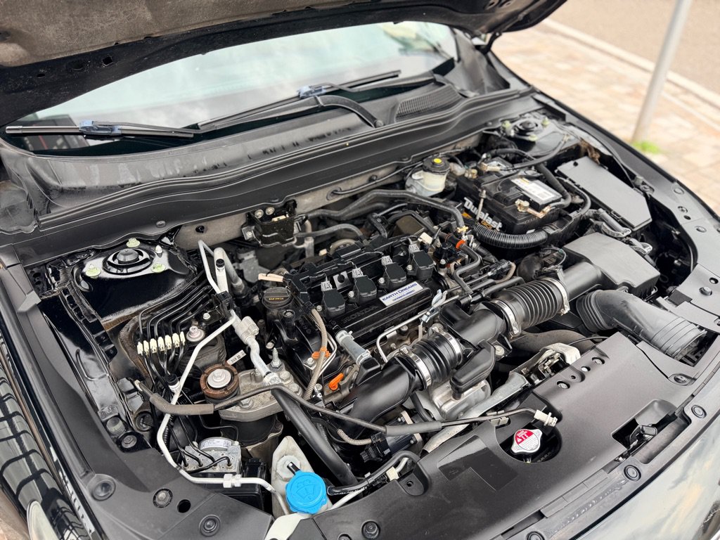 Used 2018 Honda Accord Touring image 29