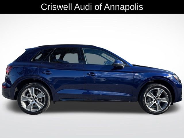 Used 2025 Audi Q5 2.0T Premium w/ Convenience Plus Package image 8