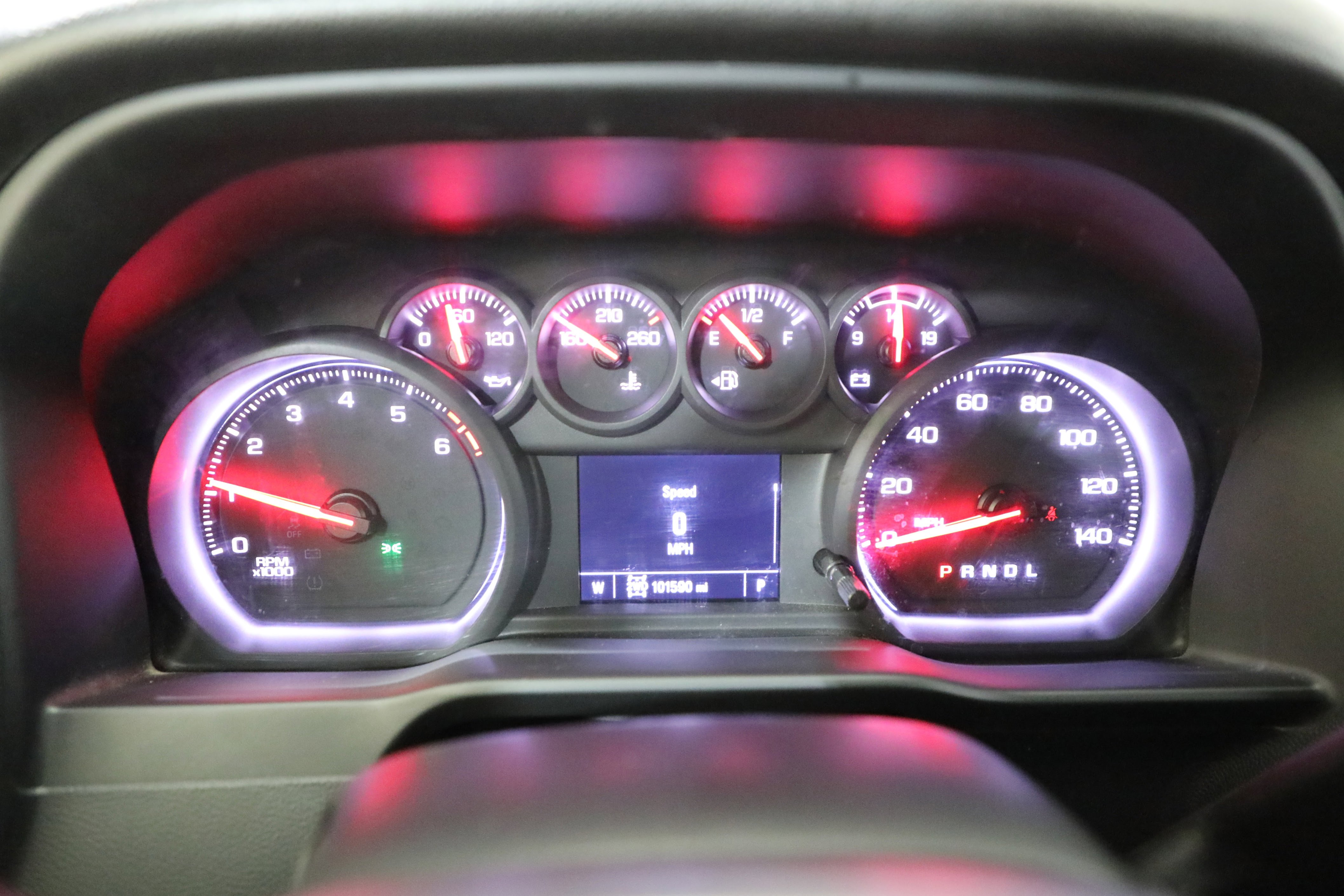 Used 2022 Chevrolet Silverado 2500 Custom w/ Custom Value Package image 4