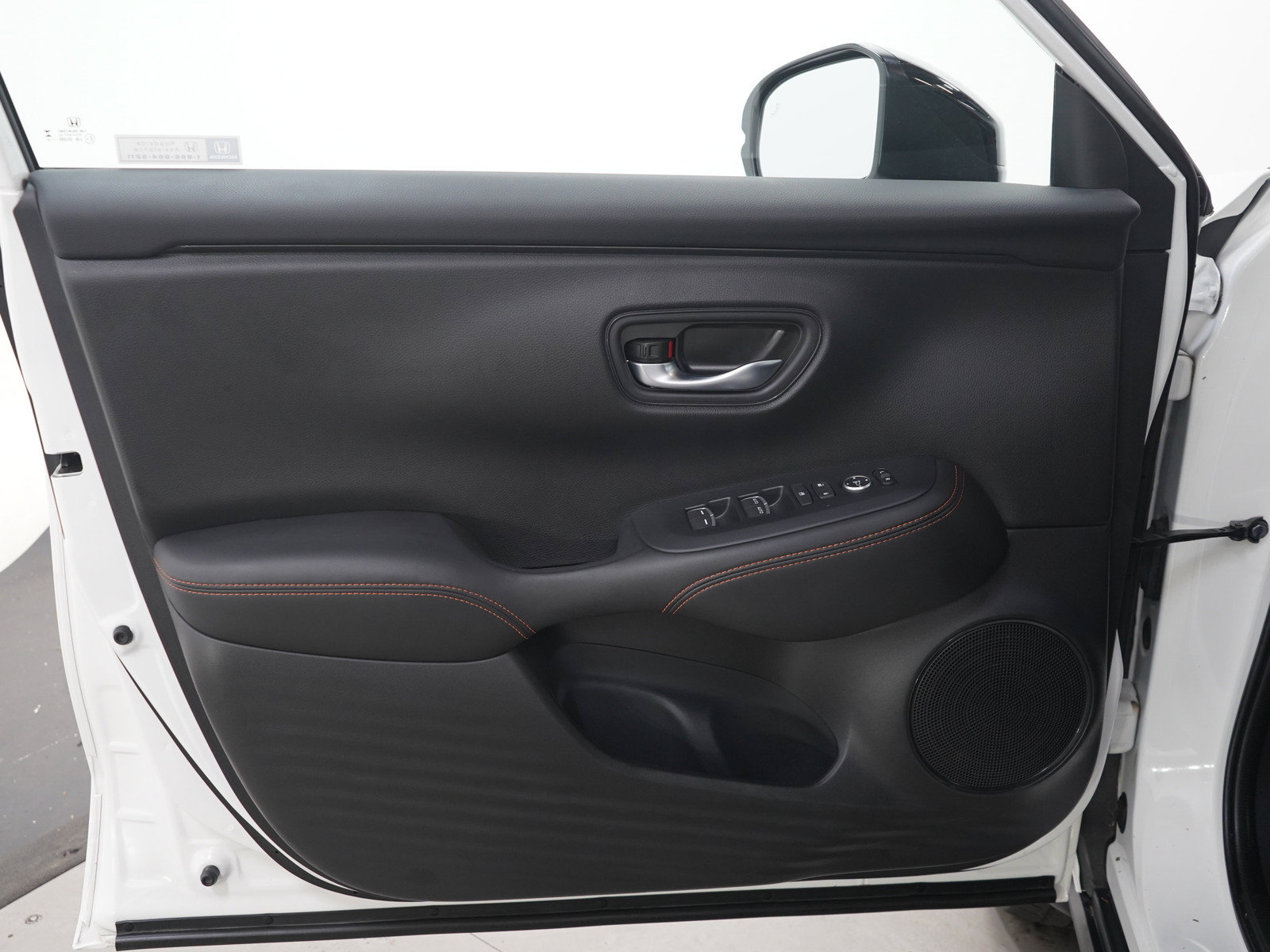 Used 2024 Honda HR-V Sport image 20