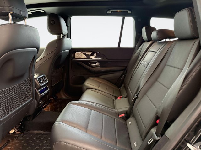 Certified 2023 Mercedes-Benz GLS 450 4MATIC image 12
