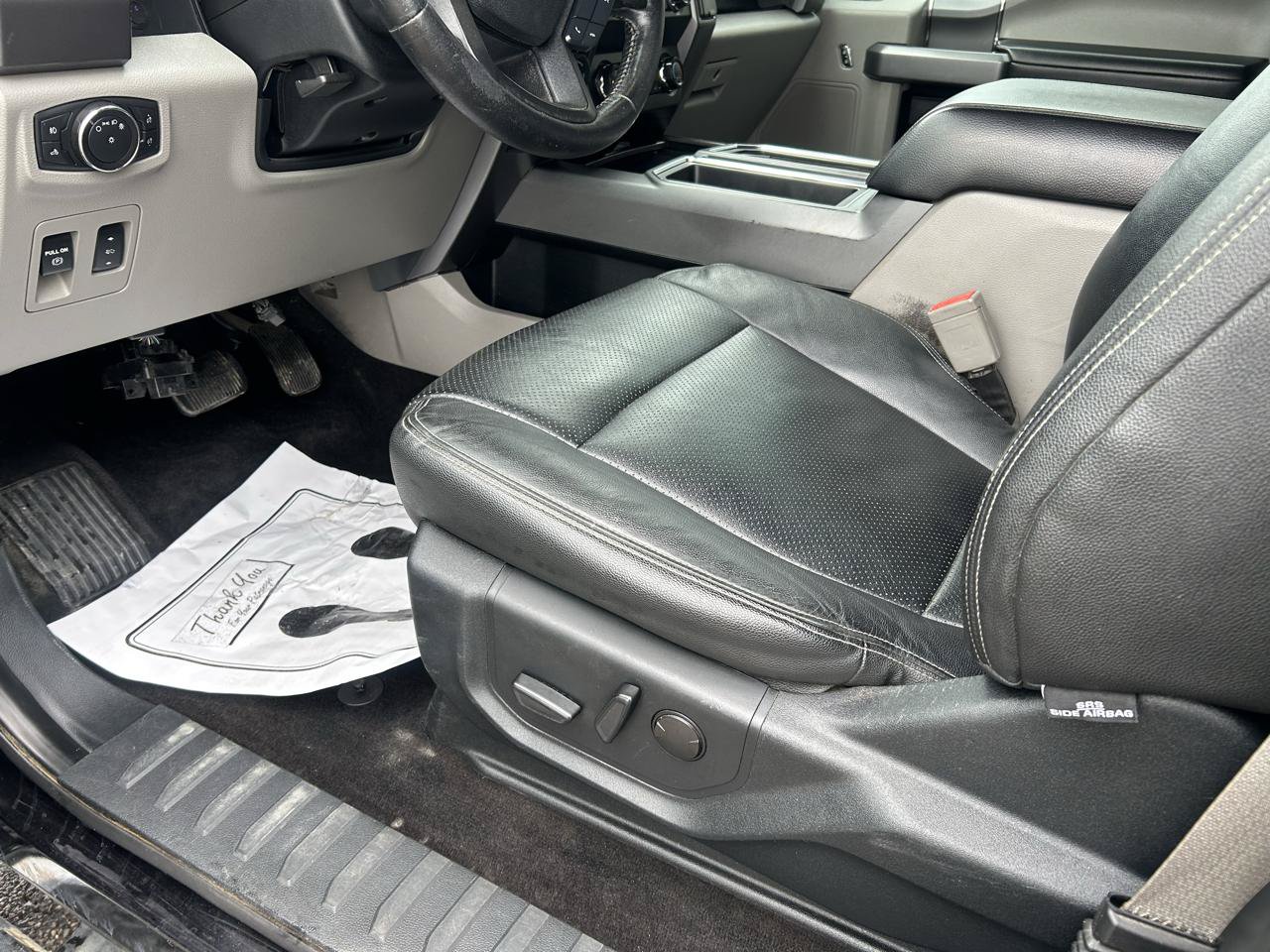 Used 2019 Ford F150 XLT w/ Equipment Group 302A Luxury AWD/4WD image 10