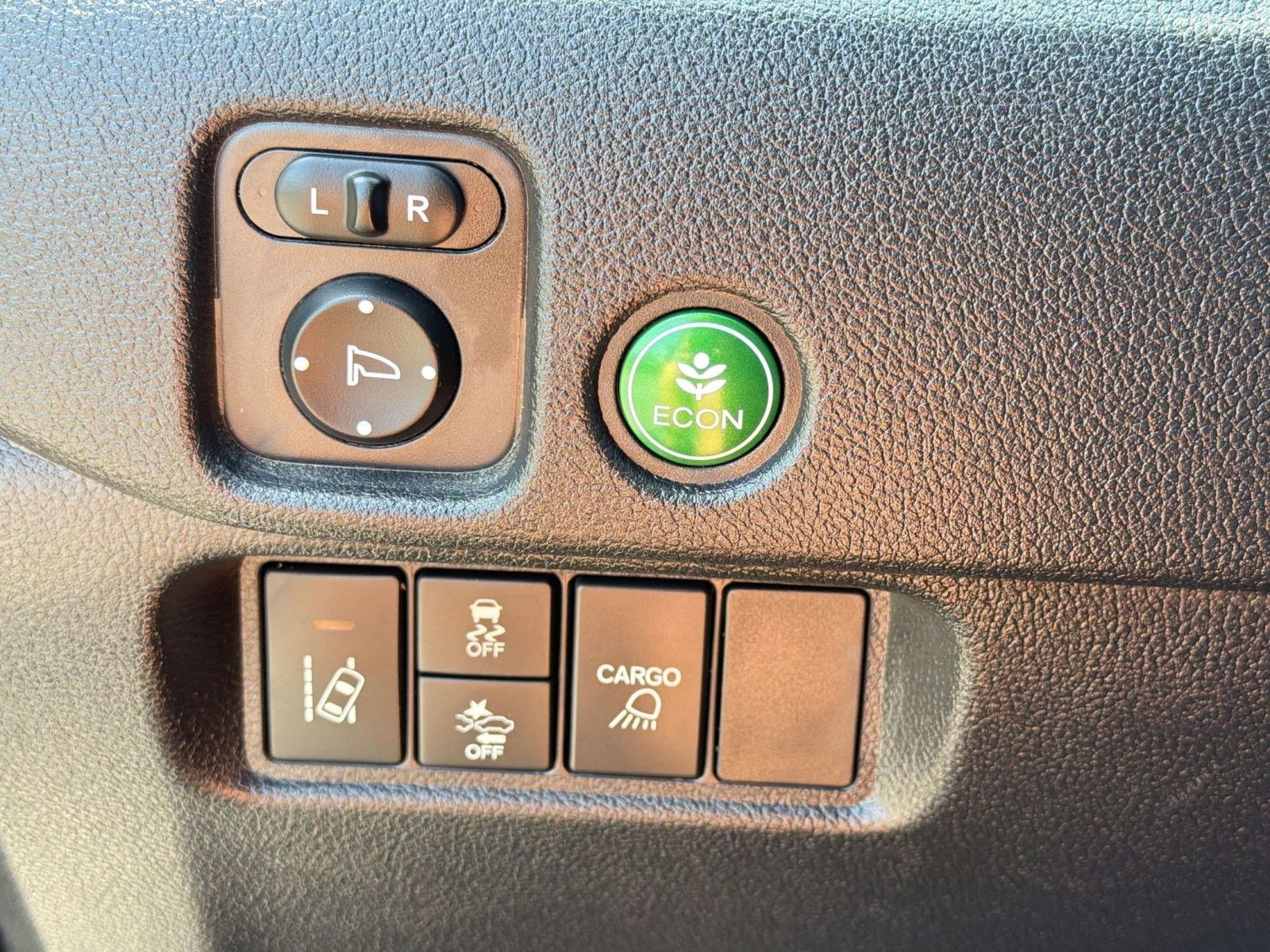 Used 2025 Honda Ridgeline RTL image 17