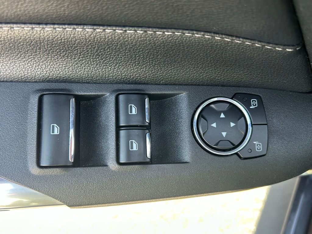 Used 2023 Ford Mustang Premium image 32