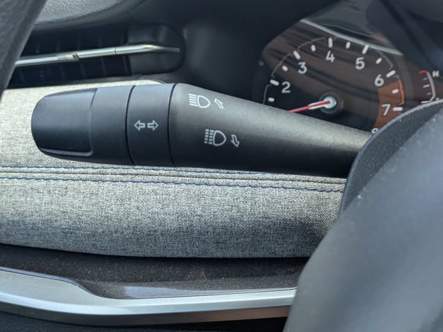 Used 2023 Jeep Compass Sport AWD/4WD image 26