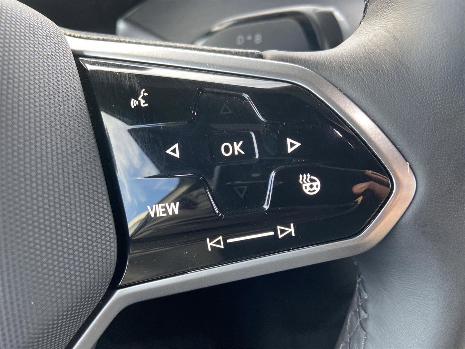 New 2025 Volkswagen ID. Buzz Pro S image 18