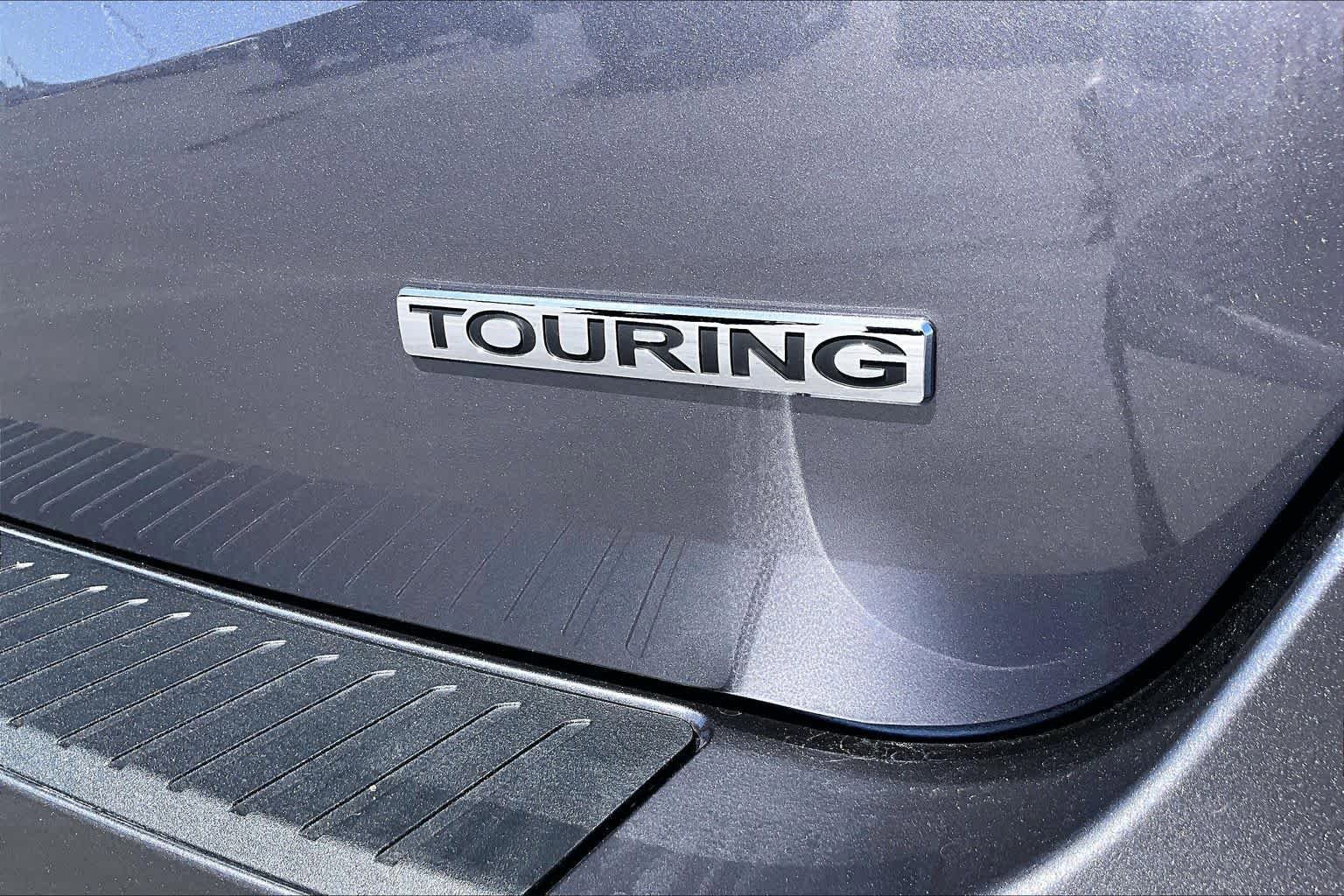 New 2026 Honda Odyssey Touring image 15