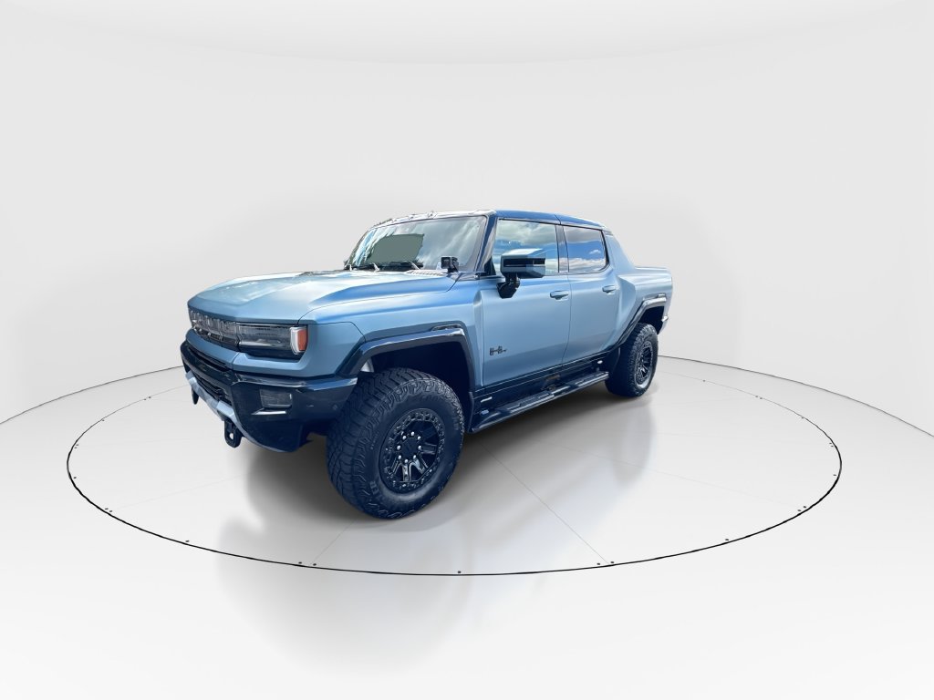 Used 2024 GMC Hummer EV 3X w/ Omega Edition AWD/4WD image 4