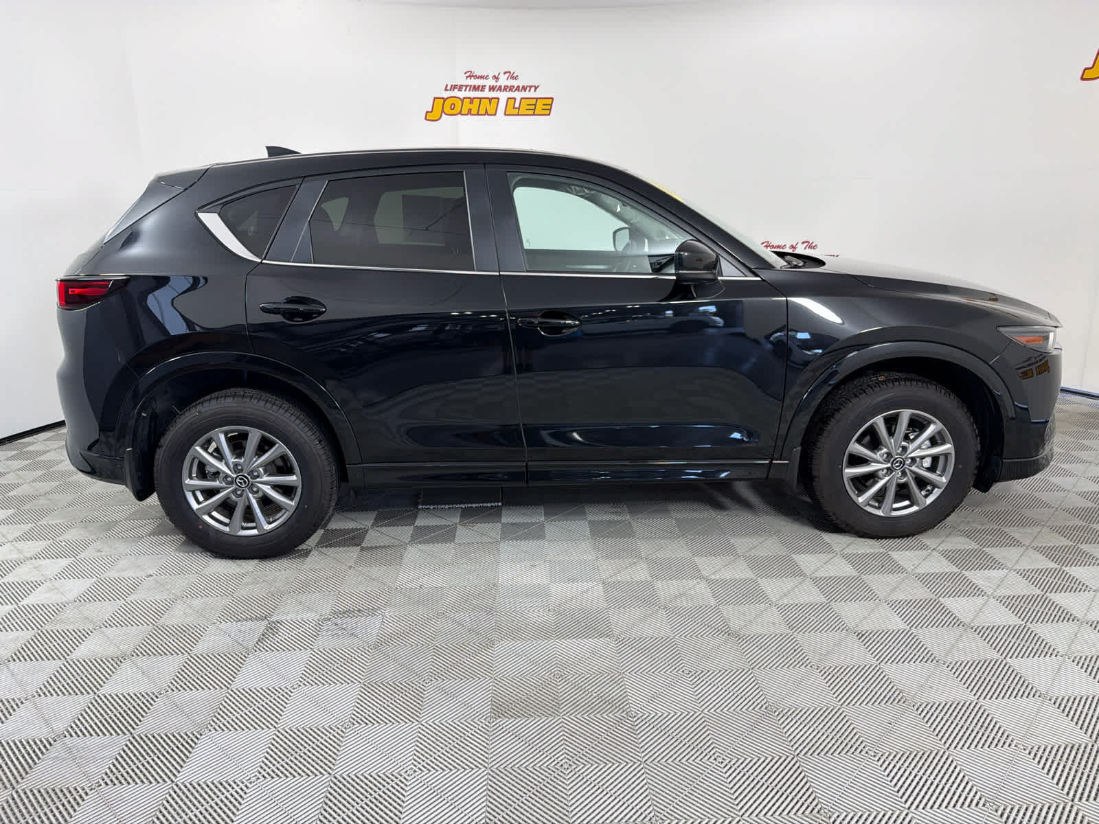 Certified 2025 MAZDA CX-5 AWD 2.5 S w/ Select Package image 8