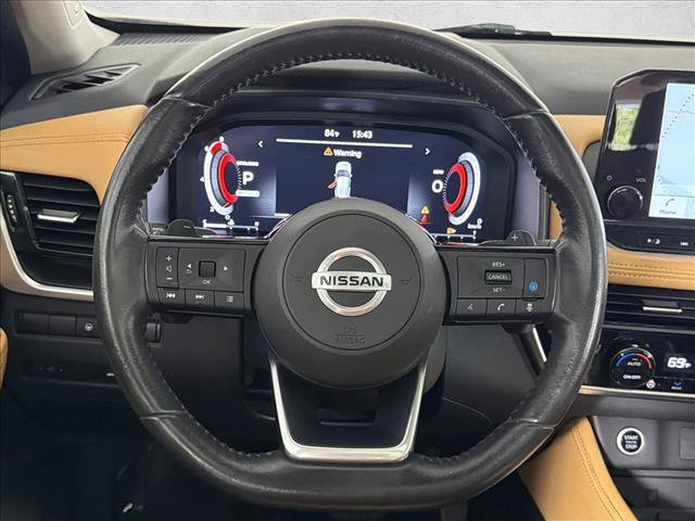 Used 2021 Nissan Rogue Platinum FWD image 26