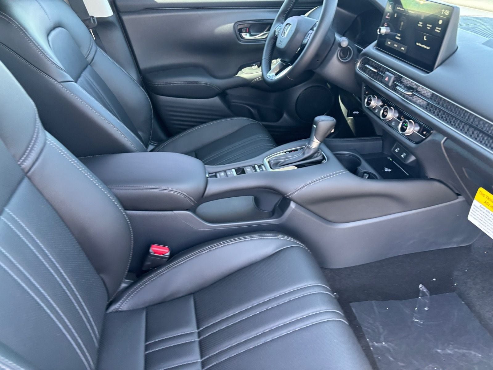 New 2026 Honda HR-V EX-L image 6