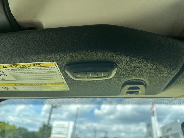 Used 2023 Jeep Wrangler Sahara w/ Cold Weather Group image 37