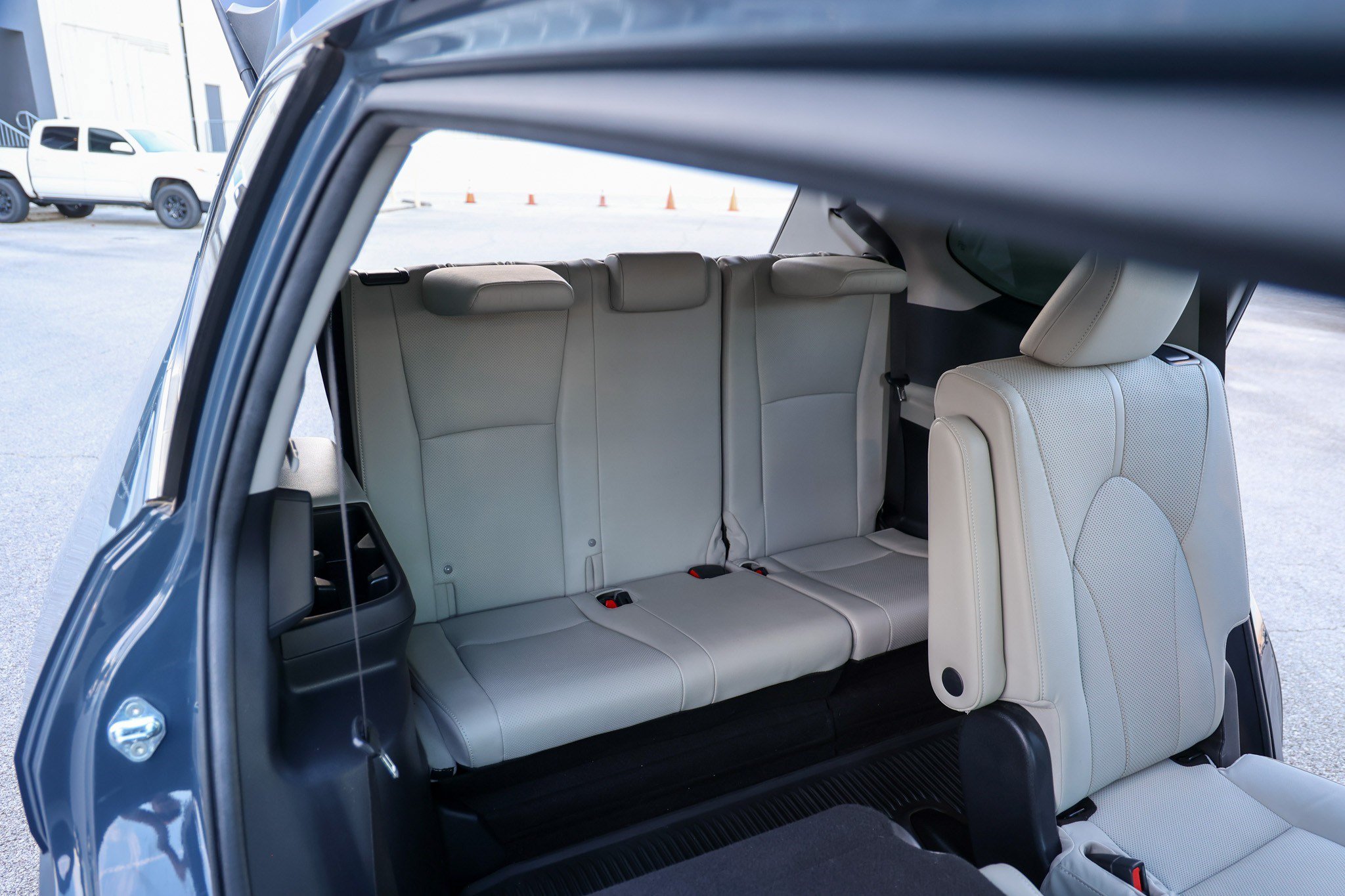 Certified 2024 Toyota Grand Highlander FWD image 46