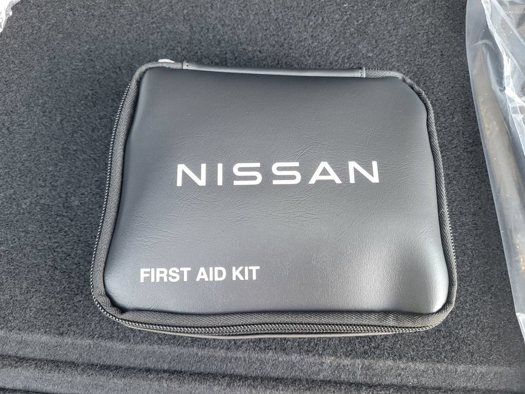 New 2026 Nissan Armada SL w/ Captain's Chari Seat Package AWD/4WD image 40