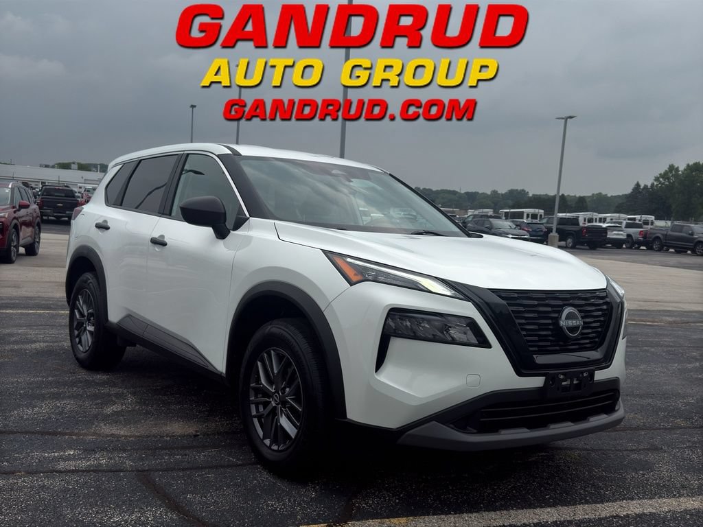 Certified 2023 Nissan Rogue S AWD/4WD image 1
