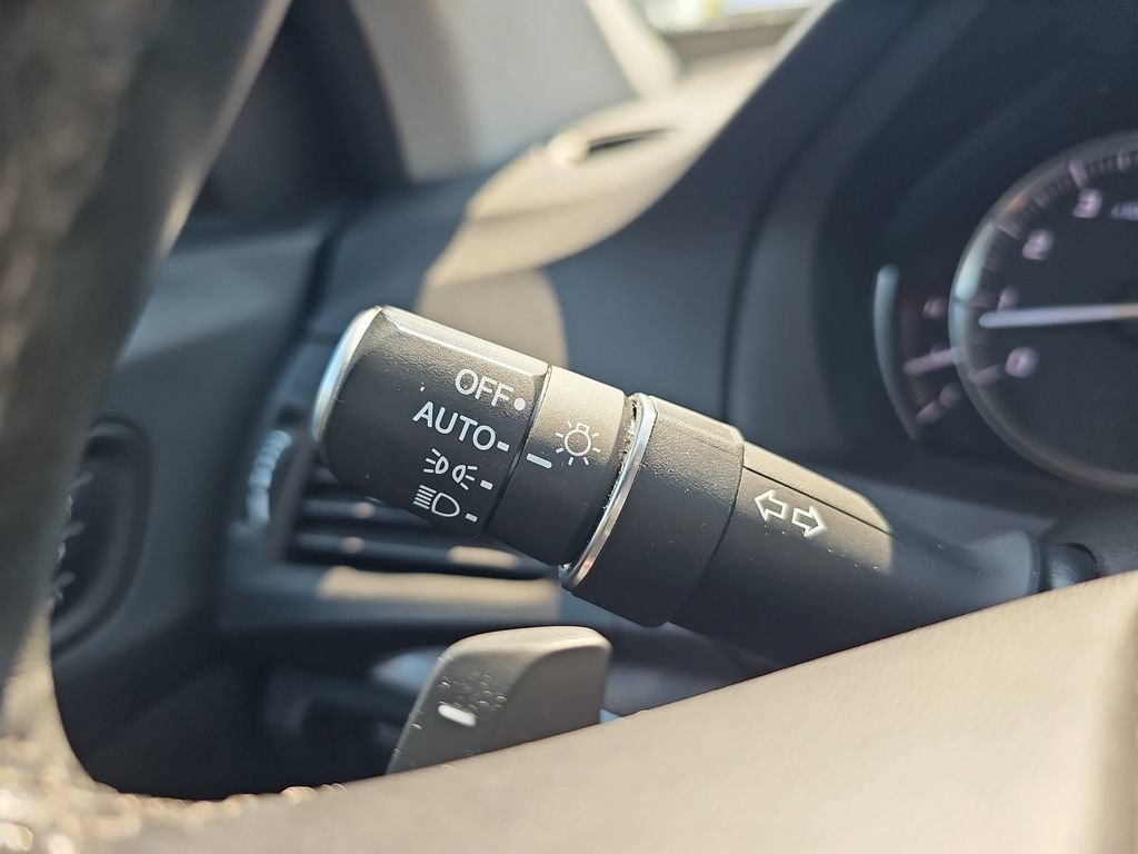 Used 2020 Acura MDX SH-AWD w/ Technology Package image 36