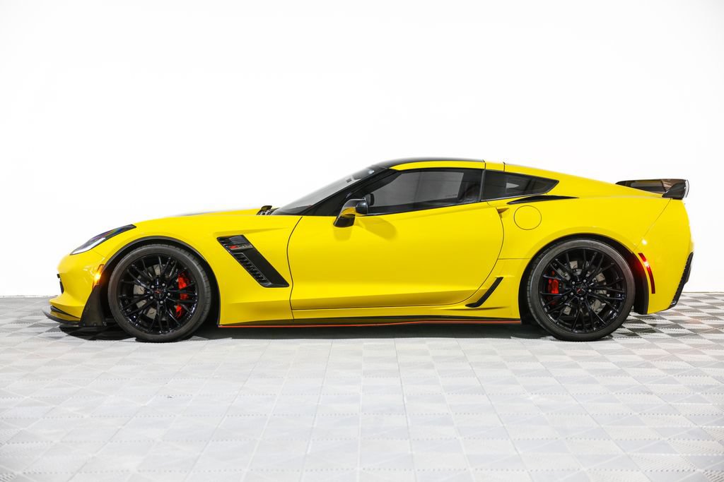 Used 2016 Chevrolet Corvette Z06 w/ 3LZ Preferred Equipment Group RWD image 23