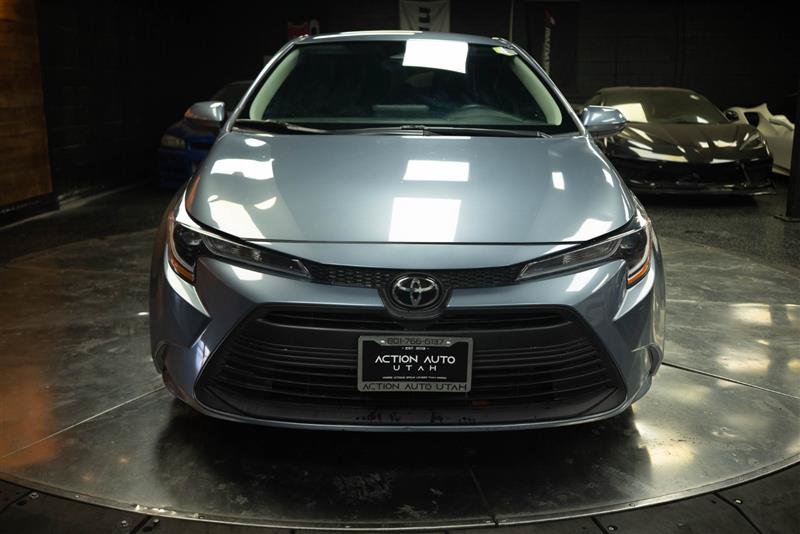 Used 2024 Toyota Corolla LE FWD image 3