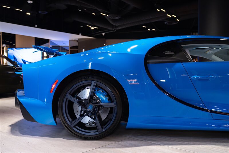 Used 2022 Bugatti Chiron Super Sport AWD/4WD image 53