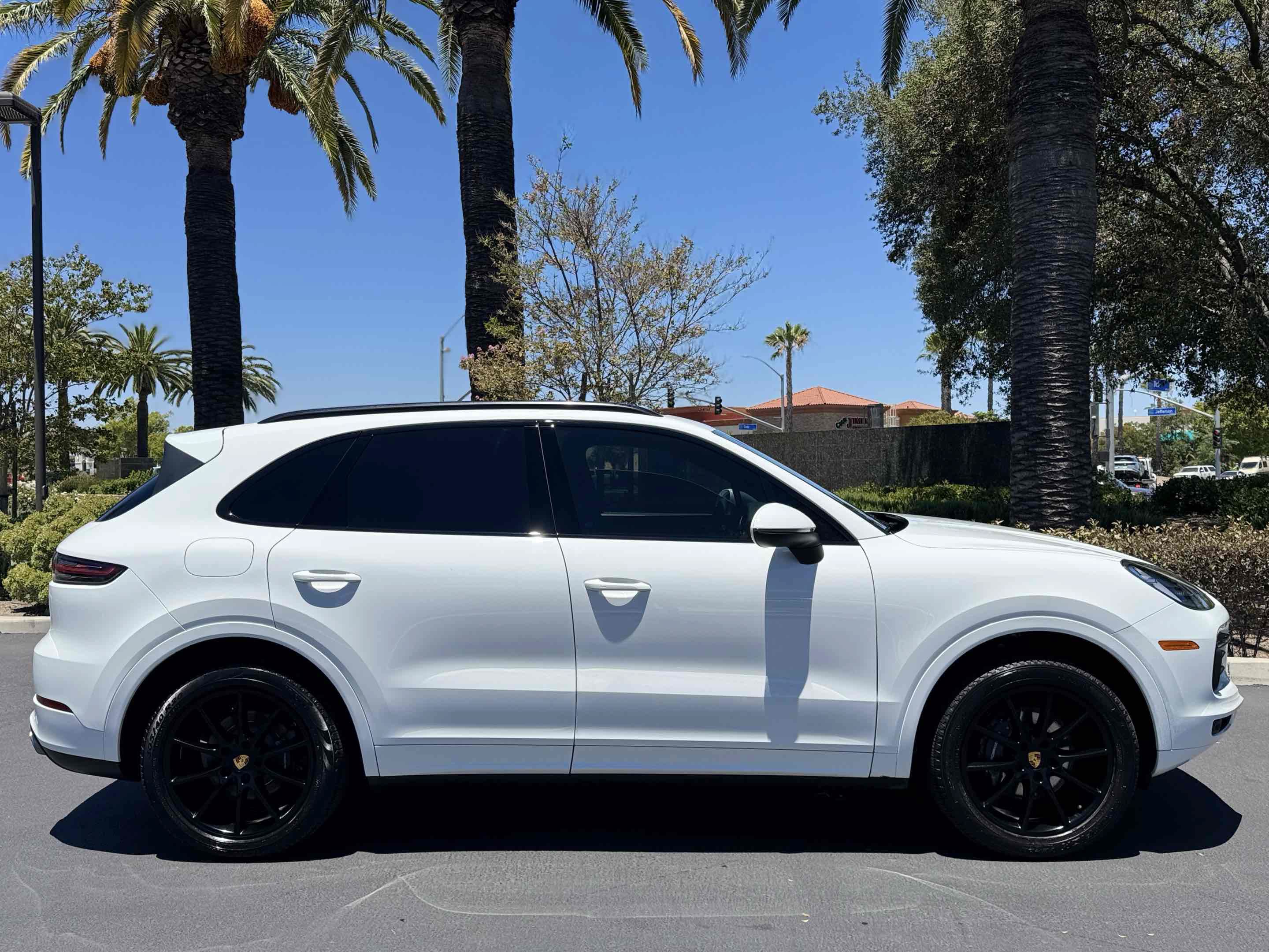 Used 2019 Porsche Cayenne AWD/4WD image 19